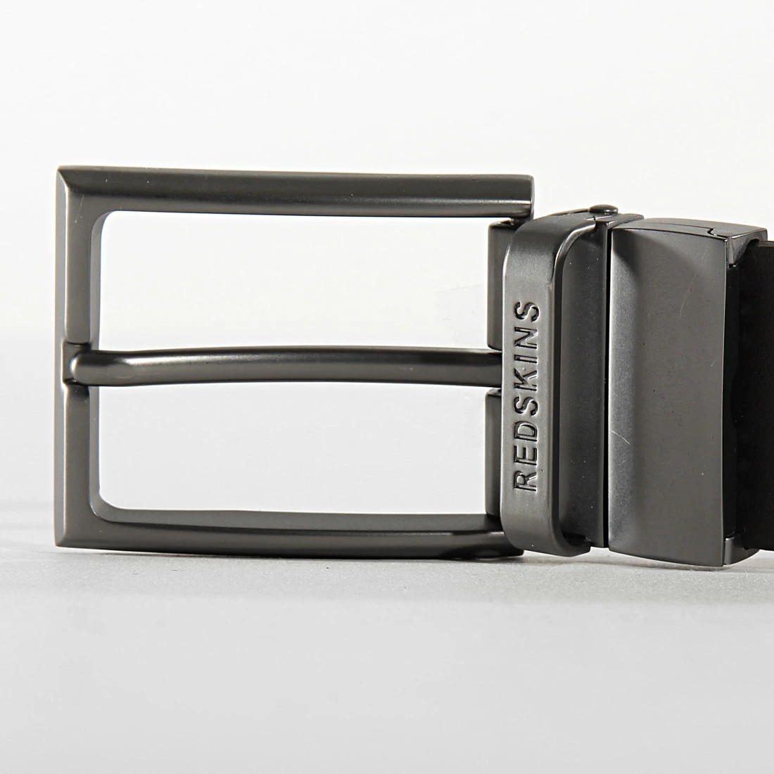 Coupon ✨ Ceinture Réversible Clips Noir Marron de Redskins 🎉 5 Coupon ✨ Ceinture Réversible Clips Noir Marron de Redskins 🎉 – Image 4