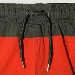 Budget ⌛ Short De Bain Enfant 3094 Vert Kaki de Redskins 👍 -Redskins Soldes redskins 262711 3094 KAKI 20210420T143922 03