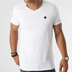 Sortie 🔔 Tee 👕 Shirt Col V Mint 2 Aden Blanc de Redskins 🔥 -Redskins Soldes redskins 276904 MINT 2 ADEN WHITE 20210806T120338 03