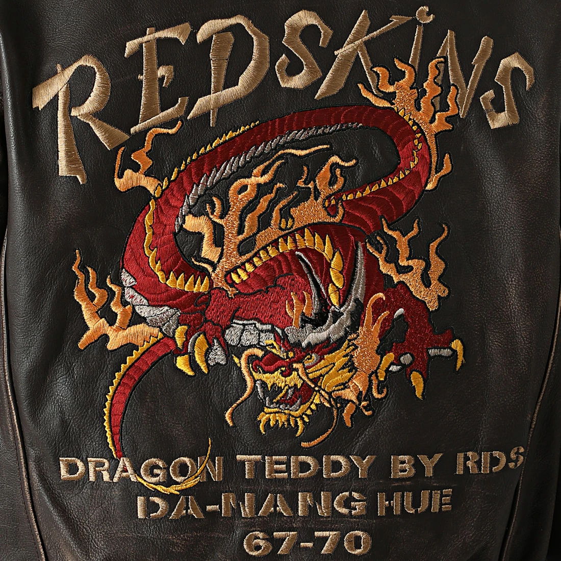 Meilleure vente 👏 Veste Teddy Cuir Dragon Marron de Redskins 💯 4 Meilleure vente 👏 Veste Teddy Cuir Dragon Marron de Redskins 💯 – Image 2