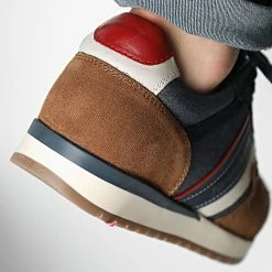 Sortie ❤️ Baskets Veridic MK641LA Marine Camel de Redskins 👍 9 Sortie ❤️ Baskets Veridic MK641LA Marine Camel de Redskins 👍 -Redskins Soldes redskins 318357 MK641LA MARINE CAMEL 20220509T160737 04