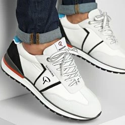 Vente flash 😉 Baskets Pacific MT071FA Blanc Noir Bleu de Redskins 🔥