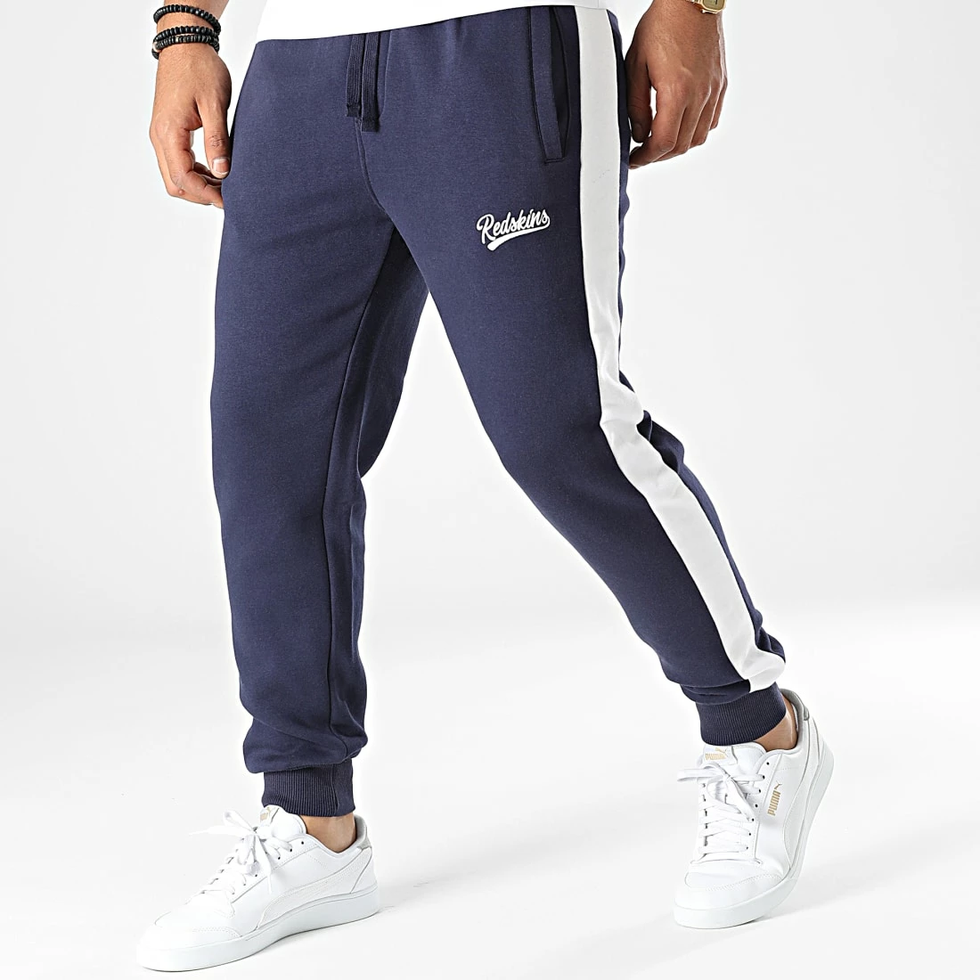 De gros ✔️ Pantalon Jogging A Bandes Bennett Poster Bleu Marine de Redskins 😀 3 De gros ✔️ Pantalon Jogging A Bandes Bennett Poster Bleu Marine de Redskins 😀