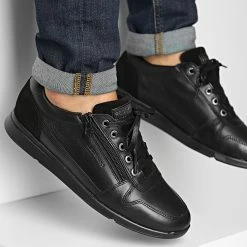 Le moins cher 🎉 Baskets Croustill 2 NS031AM Noir Noir de Redskins ❤️