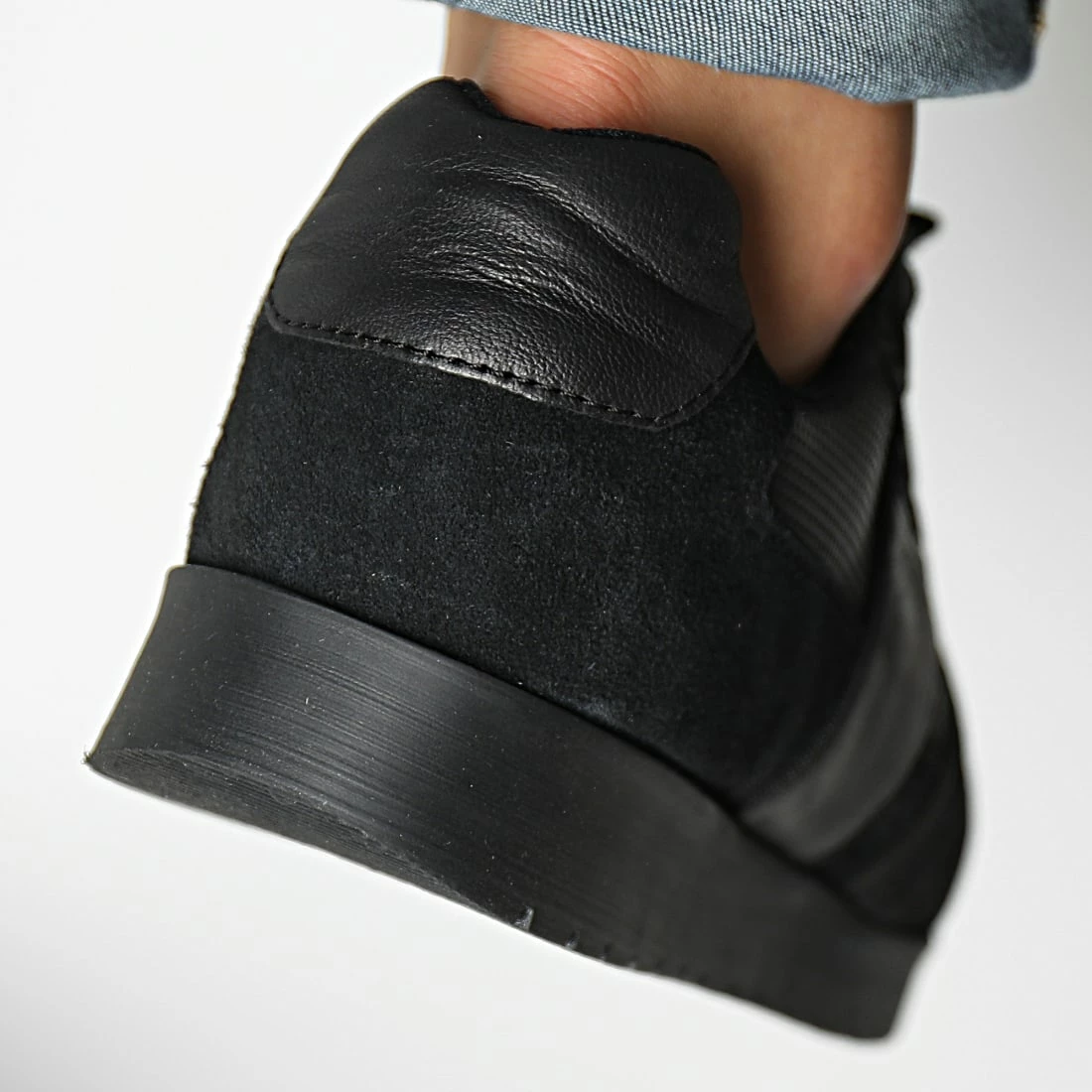 Grosses soldes ✔️ Baskets Affairi NT121AM Noir Noir de Redskins 😍 6 Grosses soldes ✔️ Baskets Affairi NT121AM Noir Noir de Redskins 😍 – Image 4