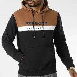 Le moins cher 😍 Sweat Capuche Berguson Poster Bleu Marine Camel de Redskins 🧨 8 Le moins cher 😍 Sweat Capuche Berguson Poster Bleu Marine Camel de Redskins 🧨 -Redskins Soldes redskins 337857 BERGUSON POSTER NAVY BLUE CAMEL 20221014T151853 03