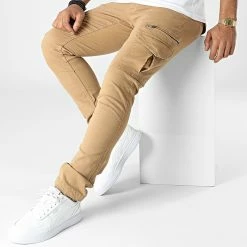 Meilleur prix 🔥 Pantalon Cargo Tonvui Mahevan Camel de Redskins ❤️ 8 Meilleur prix 🔥 Pantalon Cargo Tonvui Mahevan Camel de Redskins ❤️ -Redskins Soldes redskins 342894 TONVUI MAHEVAN CAMEL 20221017T151853 03