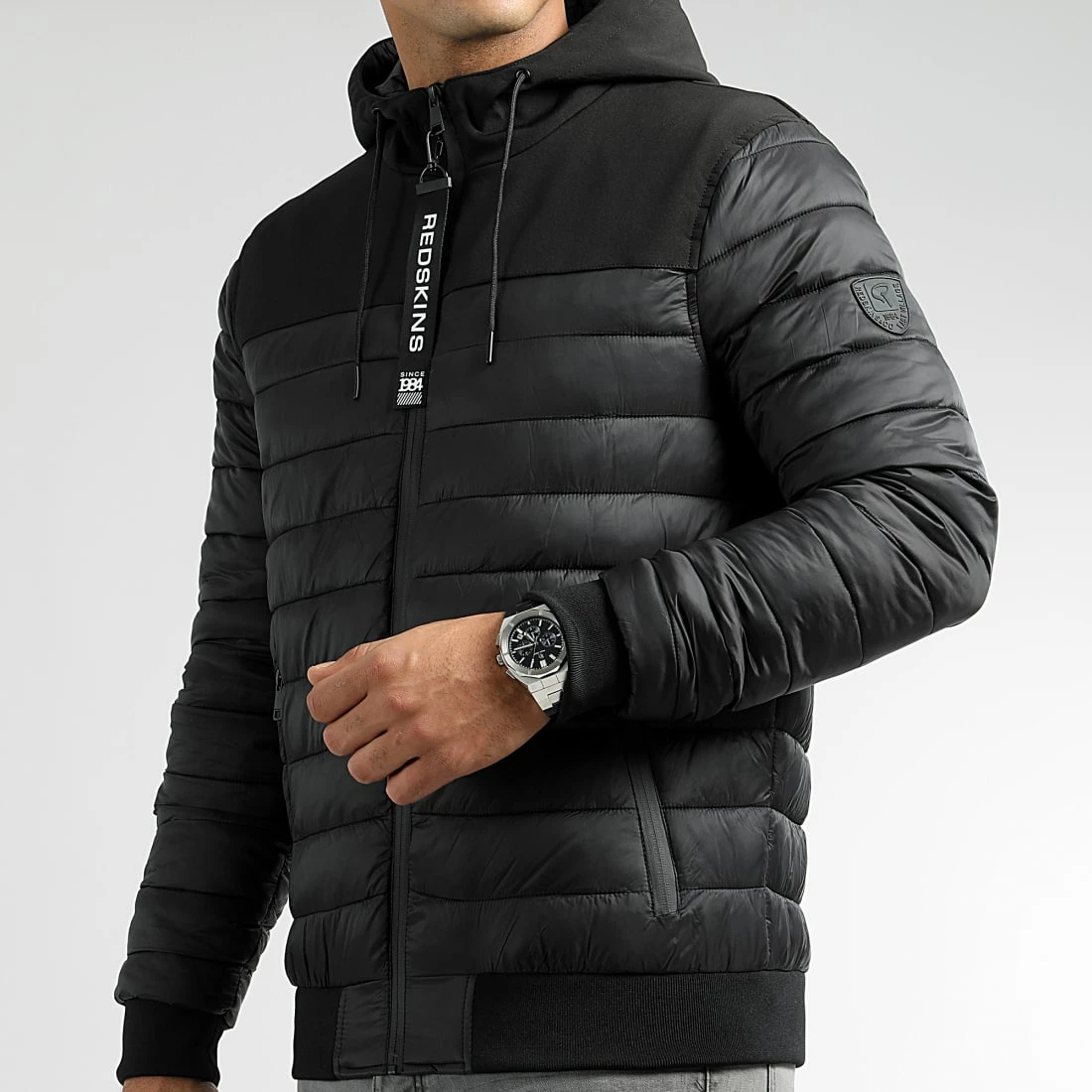 Le moins cher ⌛ Doudoune Capuche Axo Garcia Noir de Redskins ⌛ 3 Le moins cher ⌛ Doudoune Capuche Axo Garcia Noir de Redskins ⌛