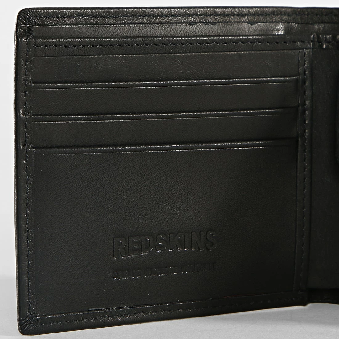 Grosses soldes ⭐ Portefeuille Orlando Noir de Redskins ⌛ 4 Grosses soldes ⭐ Portefeuille Orlando Noir de Redskins ⌛ – Image 2