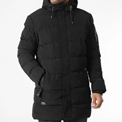 Top 10 ❤️ Doudoune Capuche Layer Cake Noir de Redskins 🔥 -Redskins Soldes redskins 345007 LAYER CAKE BLACK 20221028T155348 03