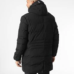 Top 10 ❤️ Doudoune Capuche Layer Cake Noir de Redskins 🔥 -Redskins Soldes redskins 345007 LAYER CAKE BLACK 20221028T155349 04