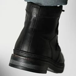 Le moins cher 🥰 Boots Triomphe NS89147 Noir de Redskins ✔️ -Redskins Soldes redskins 346354 NS89102 NOIR 20221103T155134 04